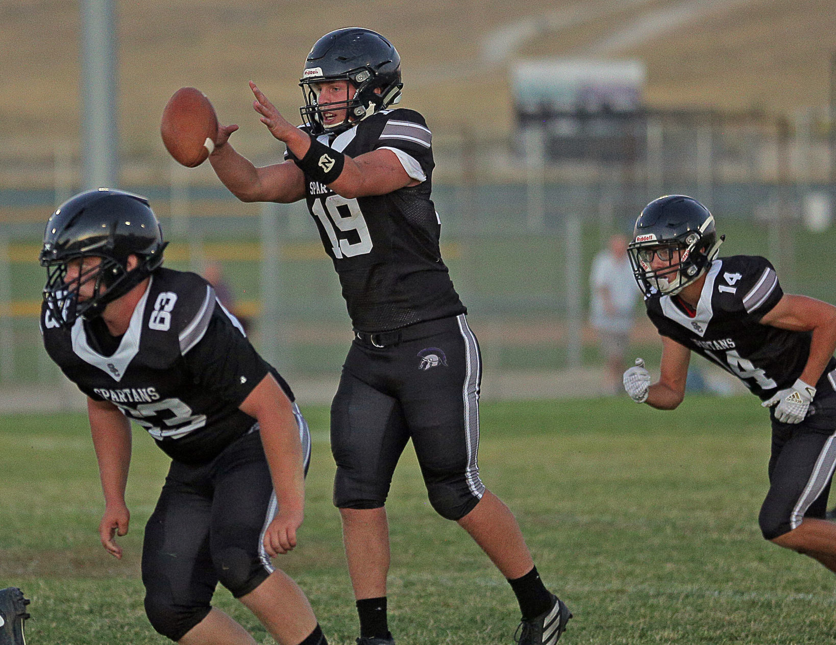 090619-elk-gallery-fallon-spring-creek-football-09.jpg